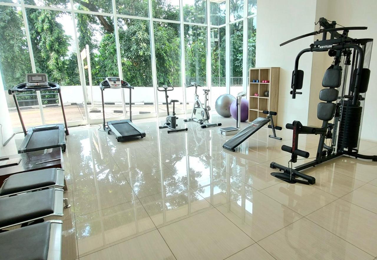 Woodland Park Residence-relaxed And Friendly Apartemen